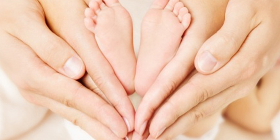 Bruselas propone un permiso parental de cuatro meses por cónyuge y remunerado | Sala de prensa Grupo Asesor ADADE y E-Consulting Global Group