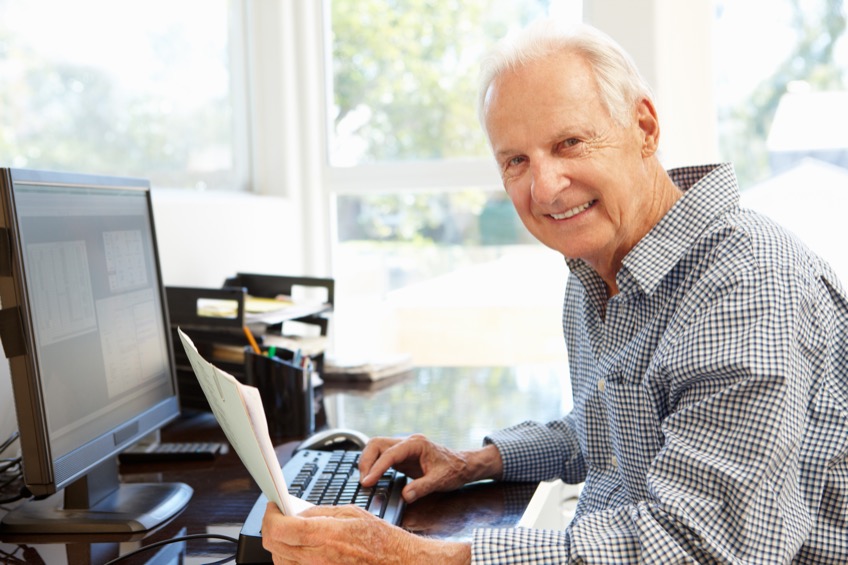 Ser autónomo jubilado es compatible con llevar el papeleo del negocio
